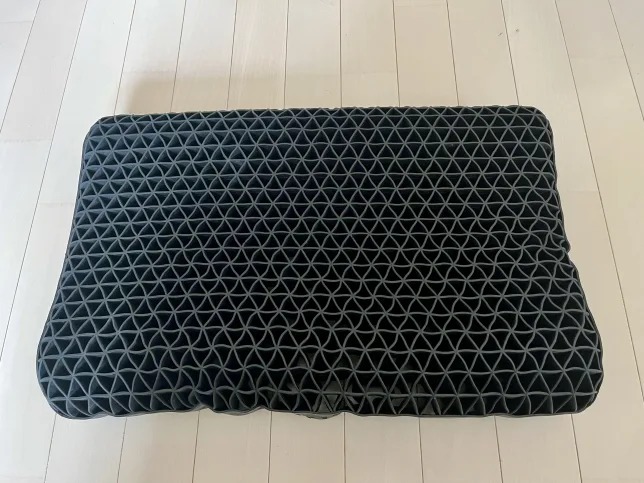 ヒツジのいらない枕 至極の上から見た全体形状(実物)